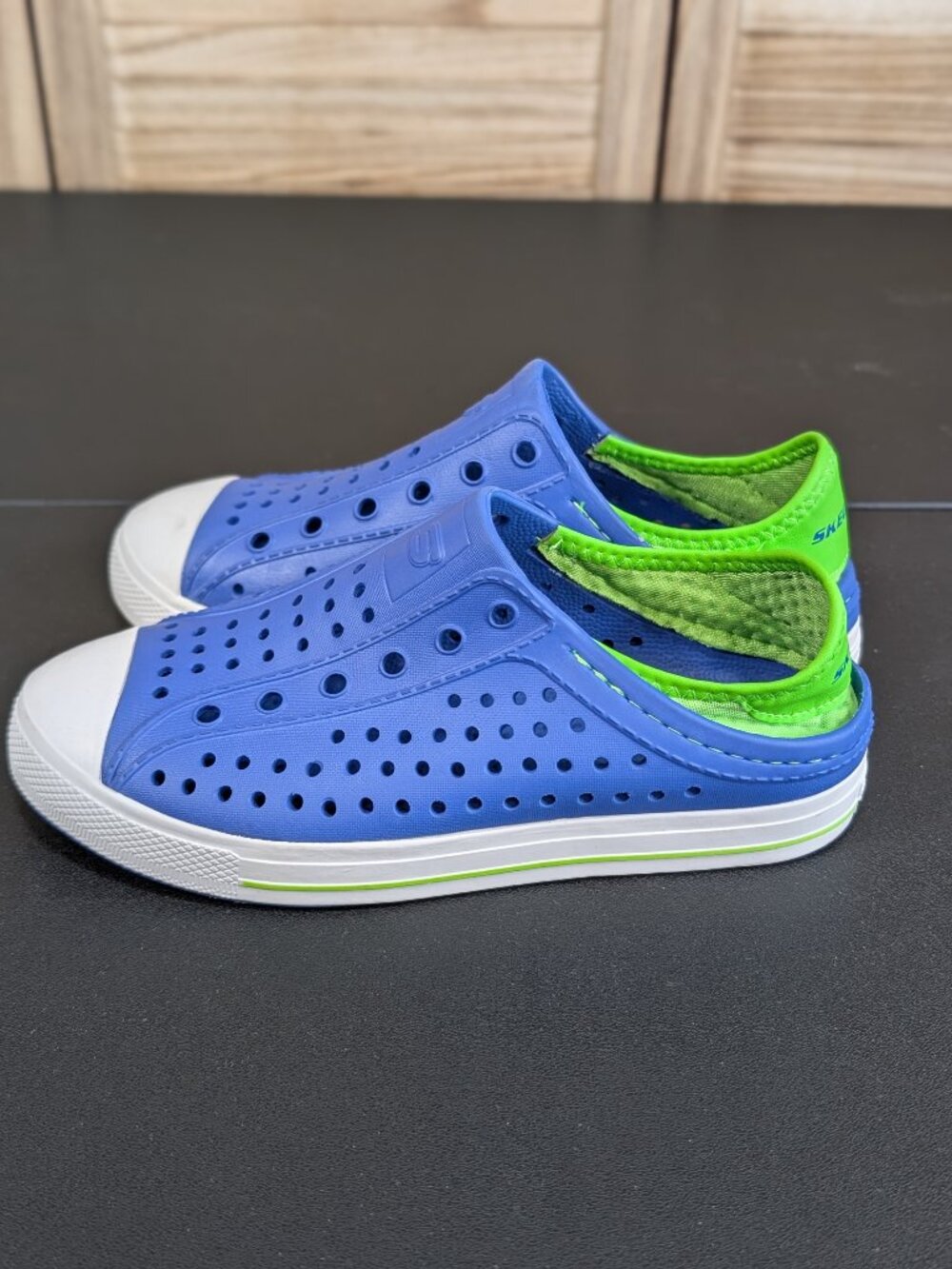 Skechers Foamies Guzman Step Aqua Surge Slip-On Water-Friendly Shoes Size 4